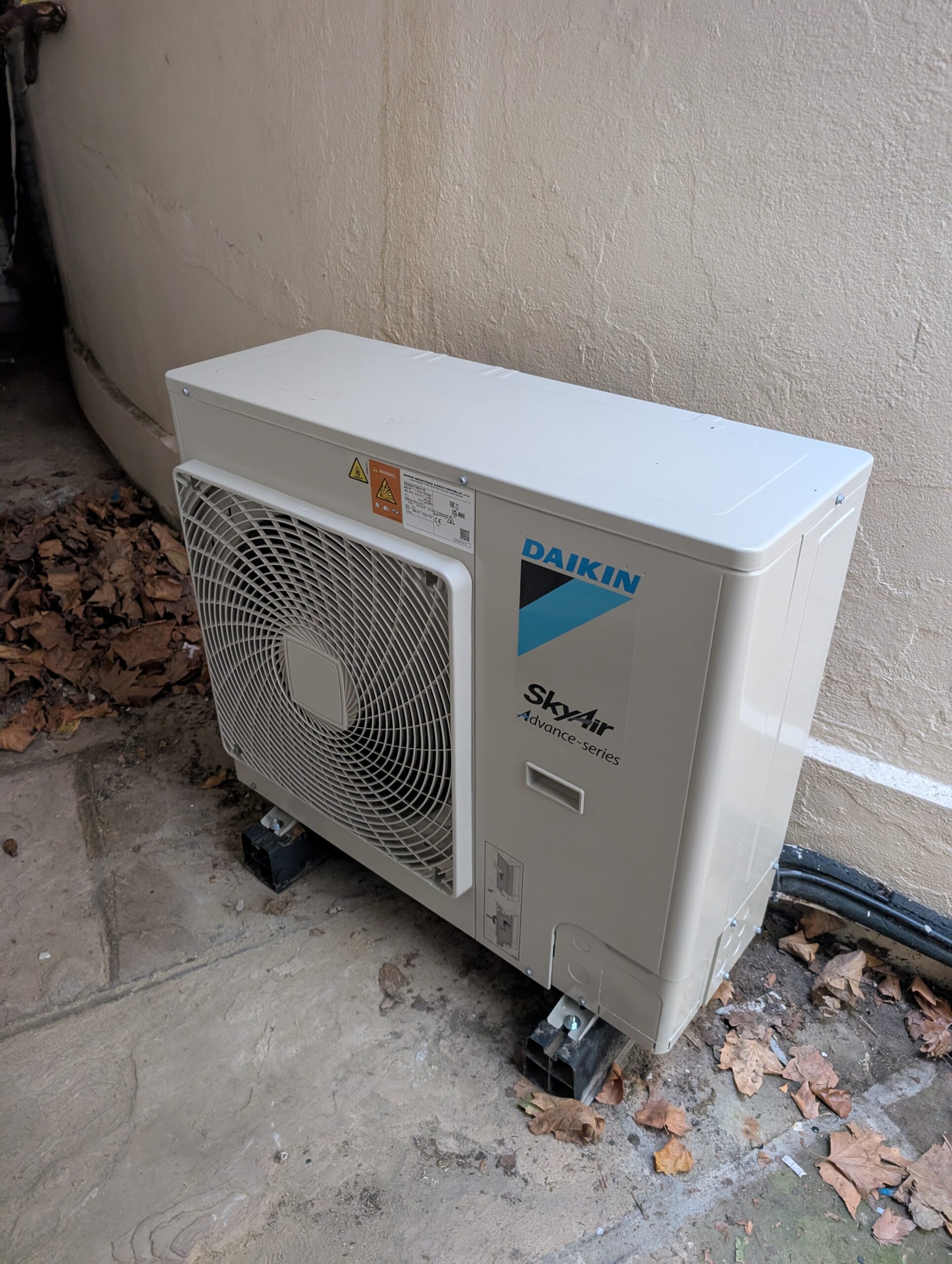 PXL_20250918_172216298.MP